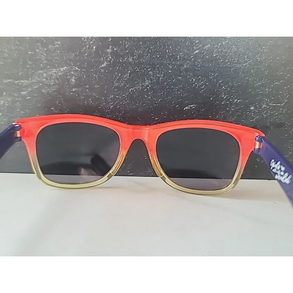 DC Comics Super Girl Sunglasses Panoeyewear